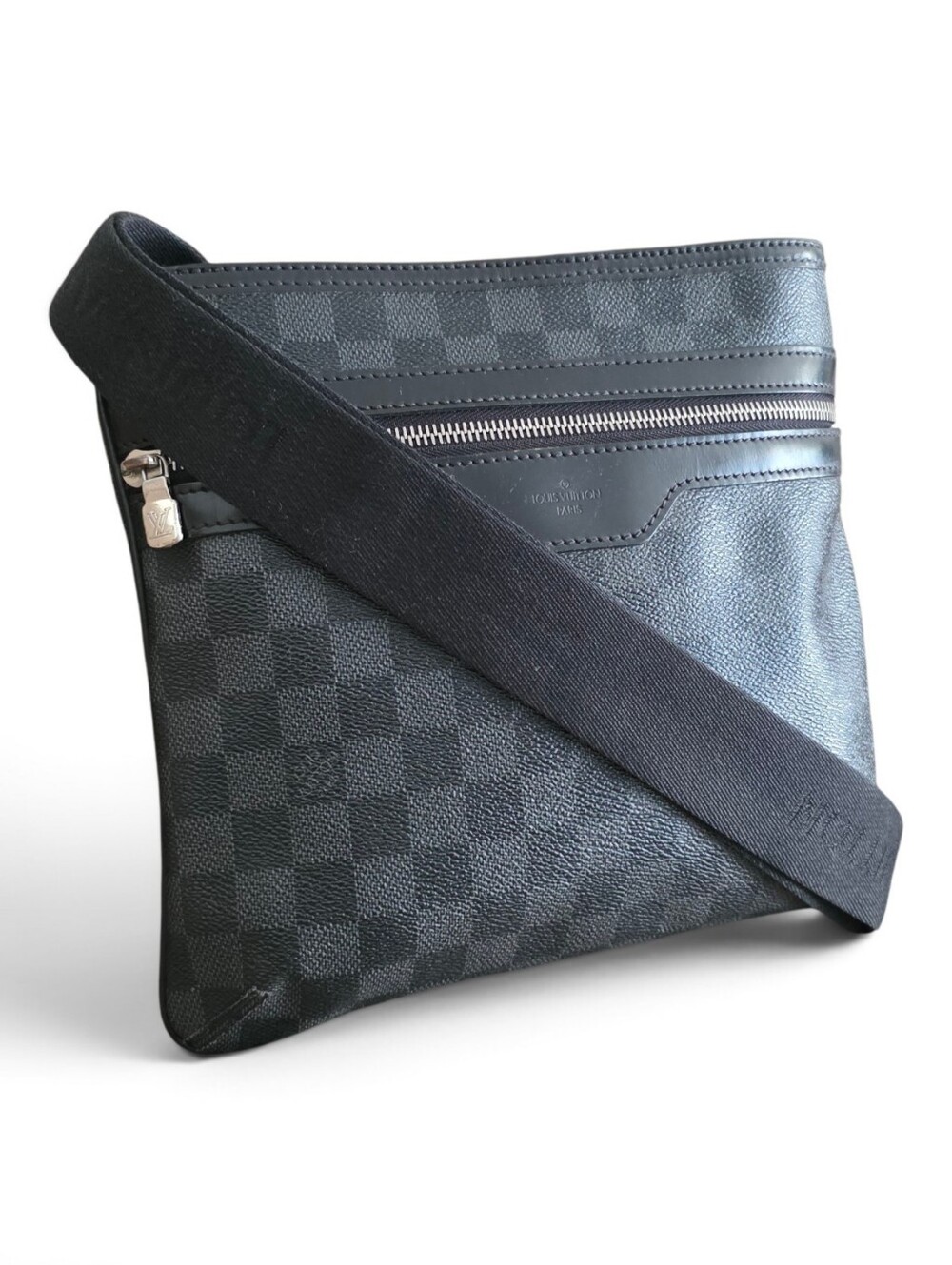 Louis Vuitton Black Damier Graphite Thomas Messenger Bag with Adjustable Strap